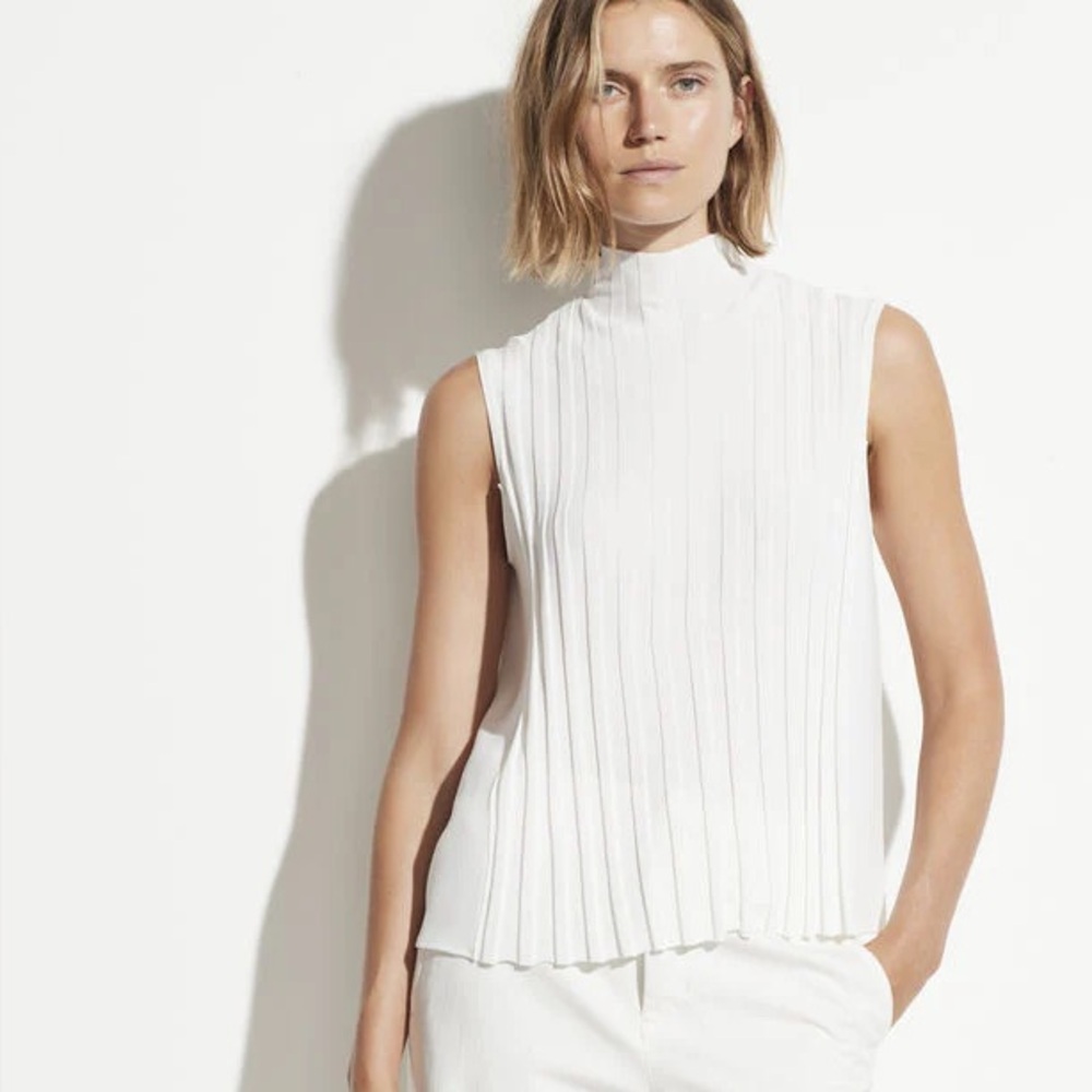 Vince Mixed Rib Sleeveless Turtleneck in Off White